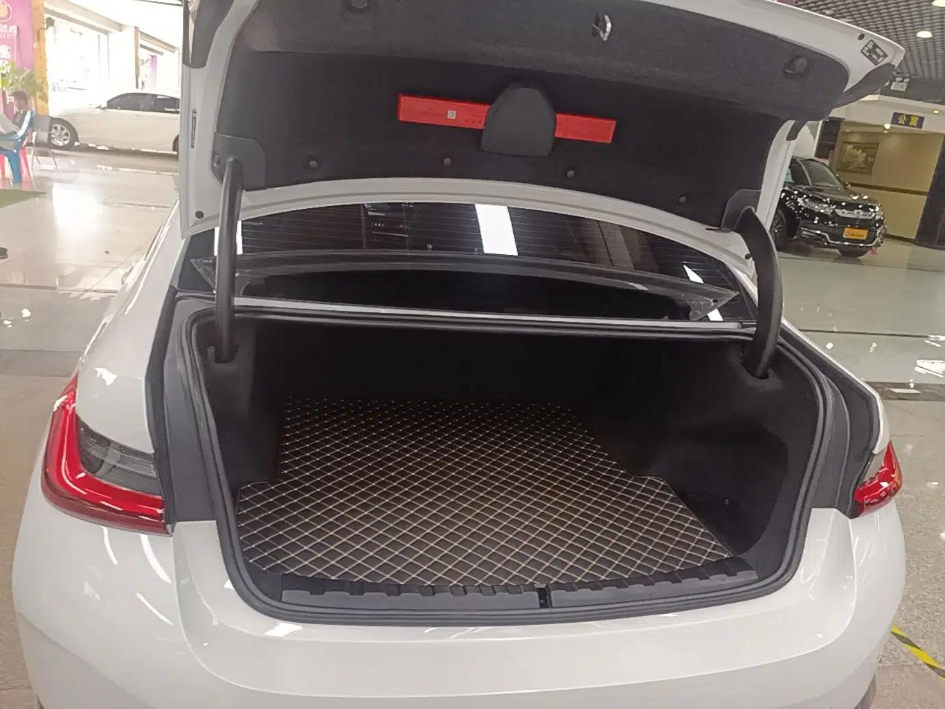 BMW i3 2024 eDrive 35 L — миниатюра 22