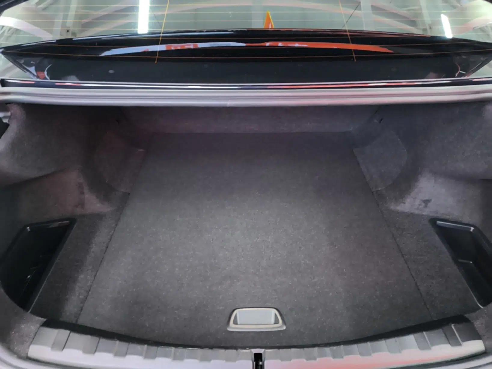BMW i3 2024 eDrive 35 L — миниатюра 22
