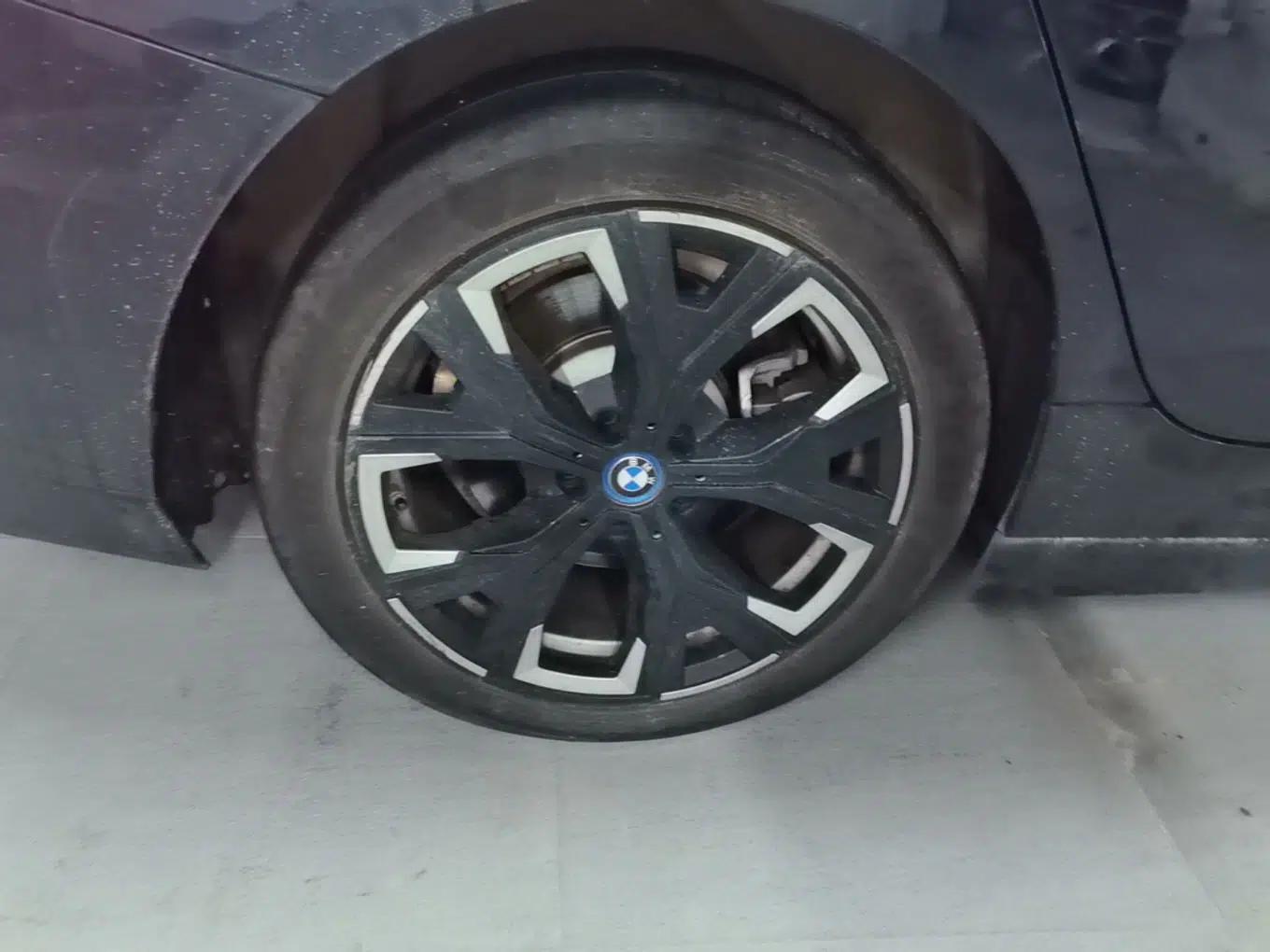 BMW i3 2024 eDrive 35 L — миниатюра 11