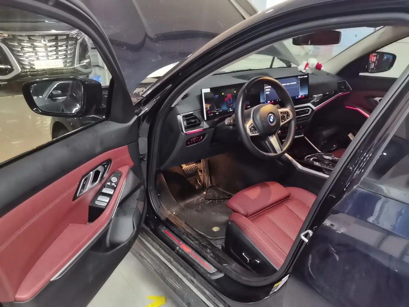 BMW i3 2024 eDrive 35 L — миниатюра 23