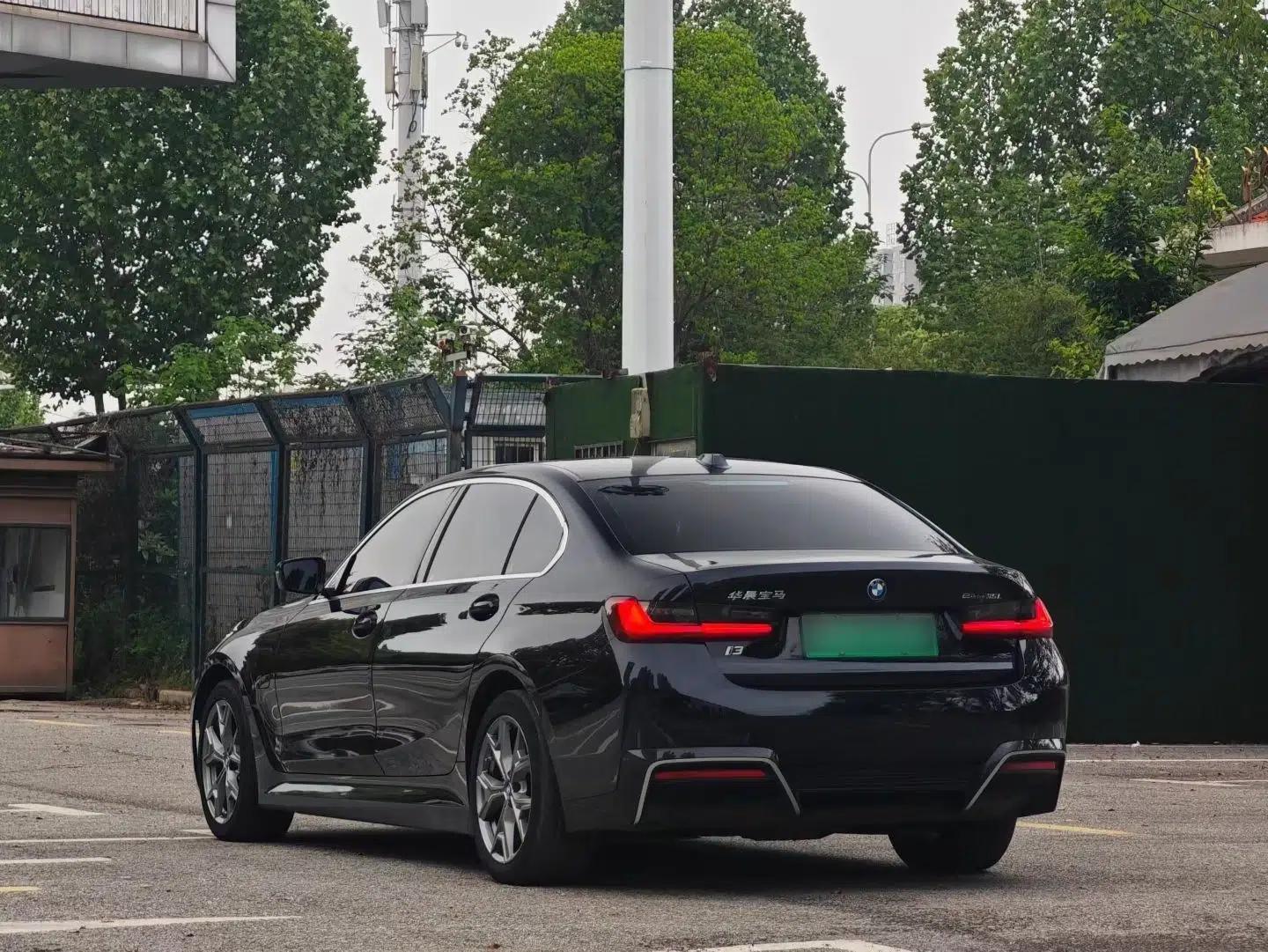 BMW i3 2022 eDrive 35 L — миниатюра 17