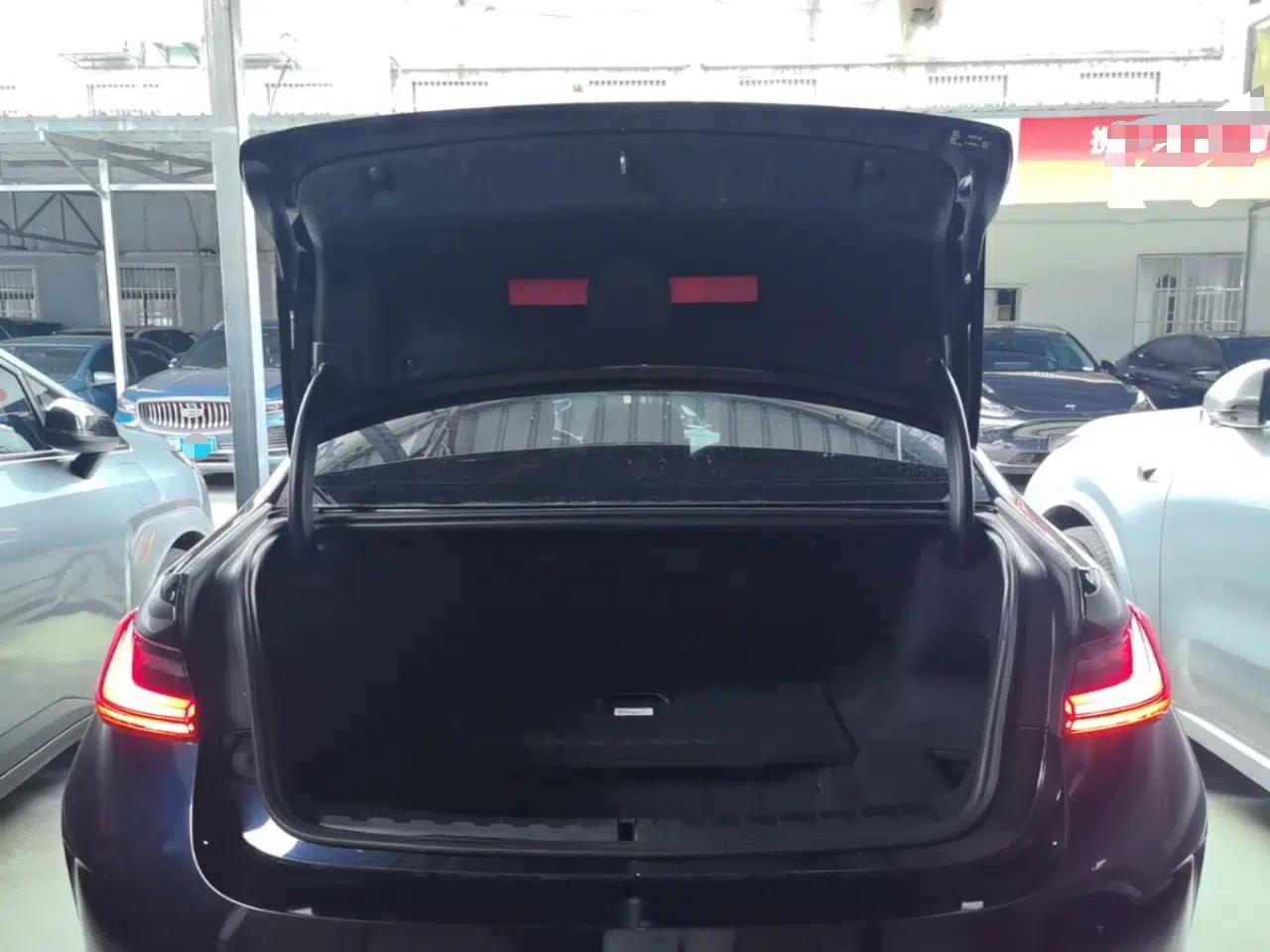 BMW i3 2022 eDrive 35 L — миниатюра 28