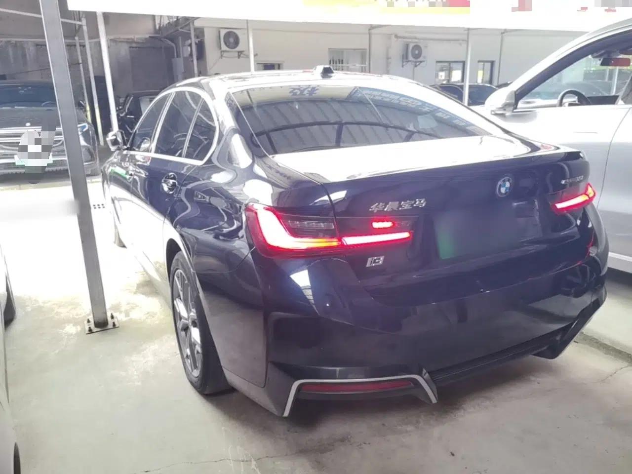 BMW i3 2022 eDrive 35 L — миниатюра 4