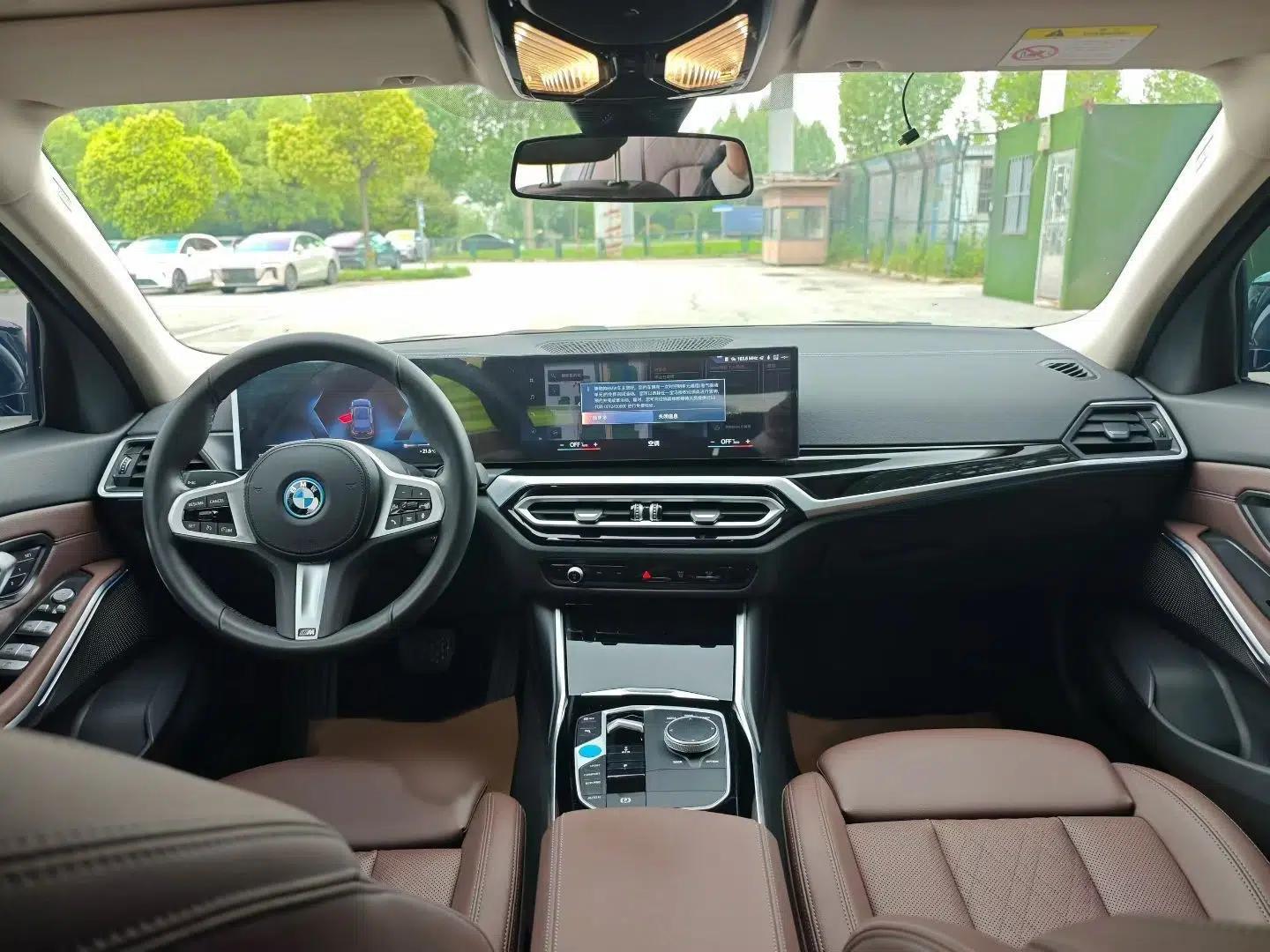 BMW i3 2022 eDrive 35 L — миниатюра 31