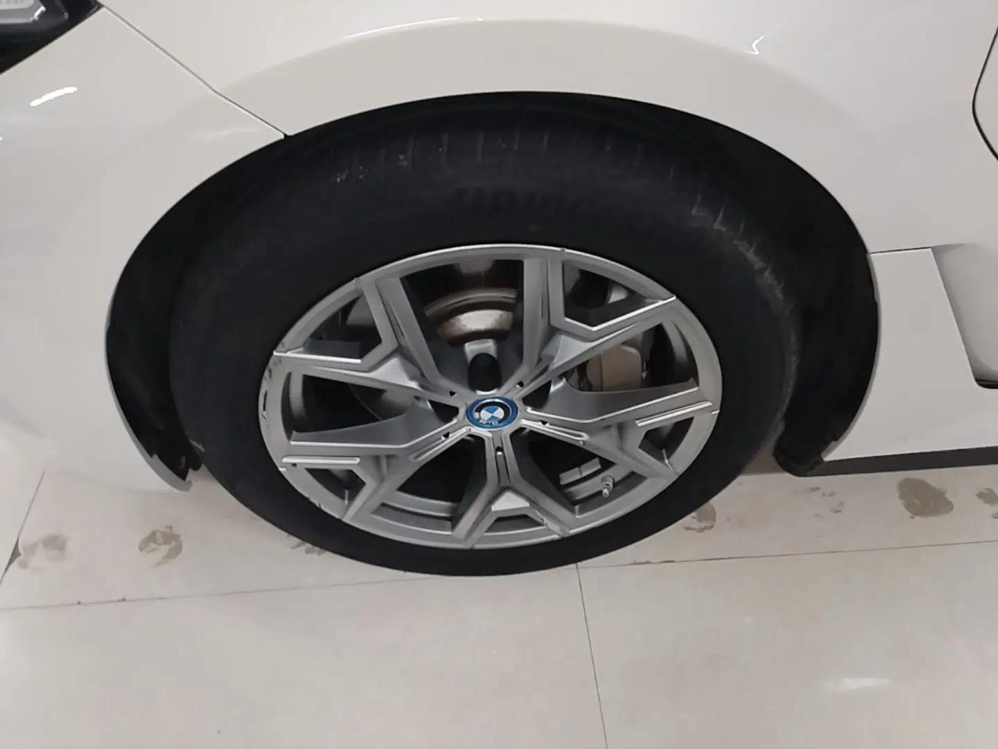 BMW i3 2024 eDrive 35 L — миниатюра 15