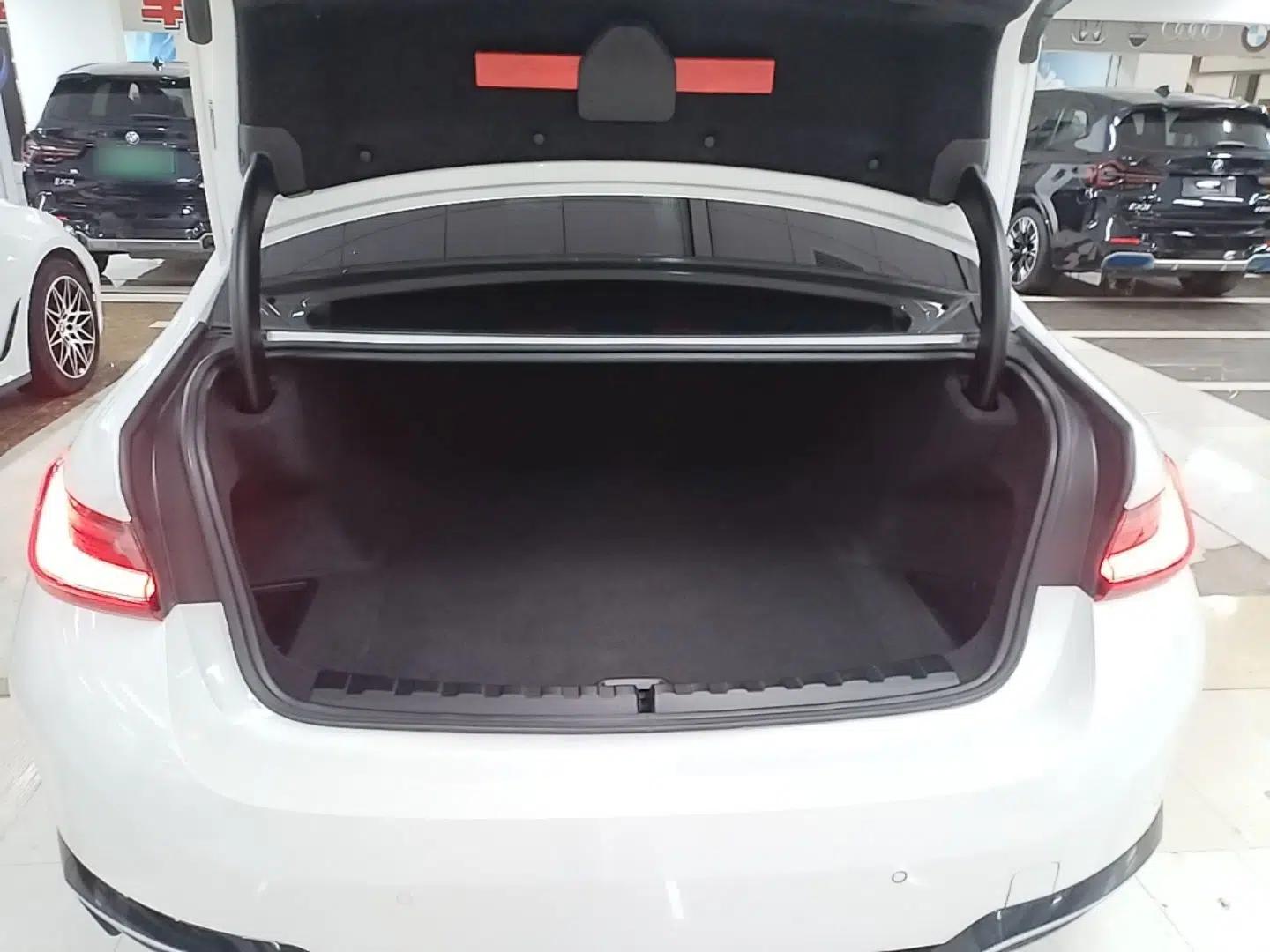 BMW i3 2024 eDrive 35 L — миниатюра 27