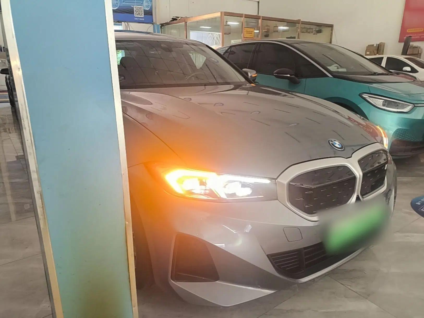 BMW i3 2022 eDrive 35 L — миниатюра 3