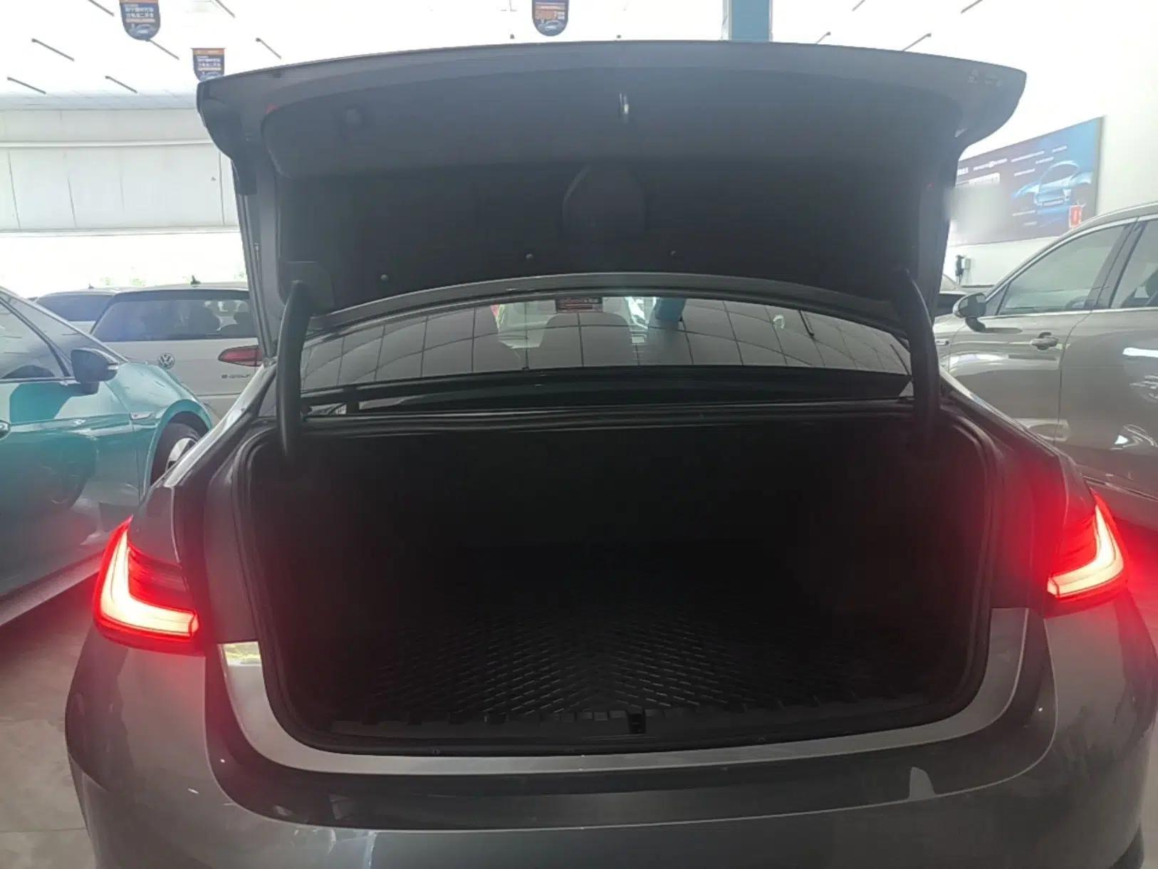 BMW i3 2022 eDrive 35 L — миниатюра 22