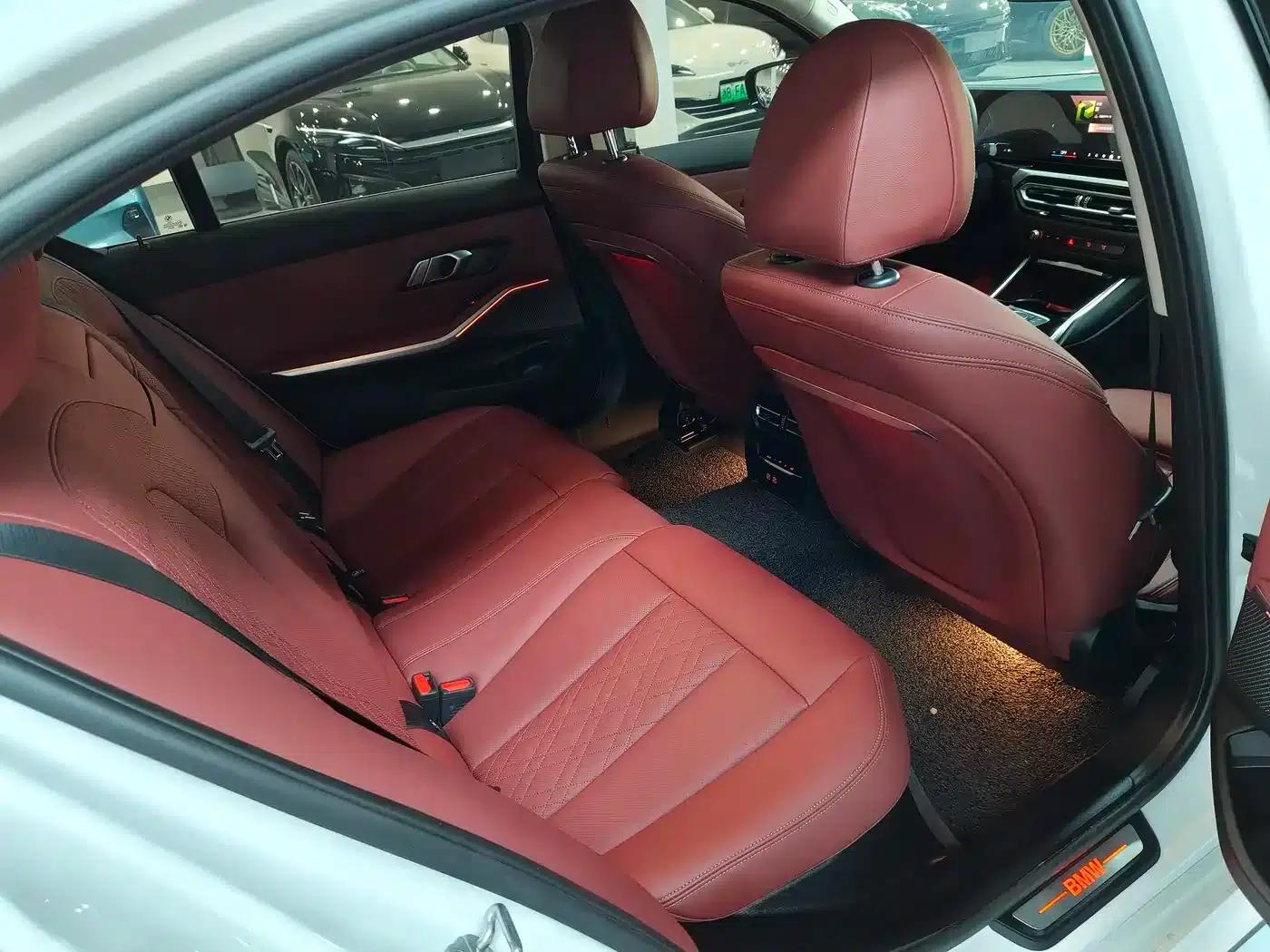 BMW i3 2024 eDrive 35L — миниатюра 4