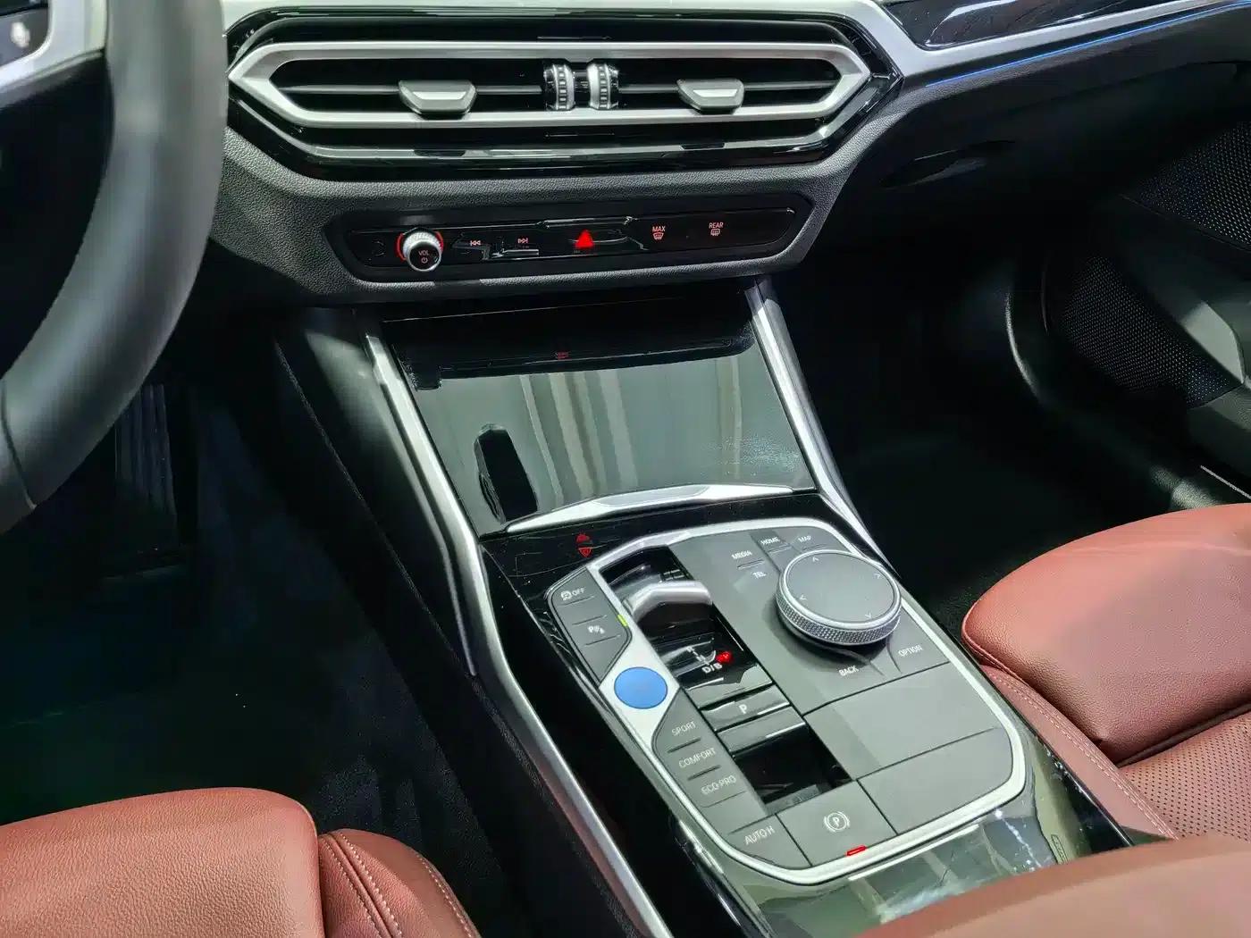 BMW i3 2024 eDrive 35L — миниатюра 13