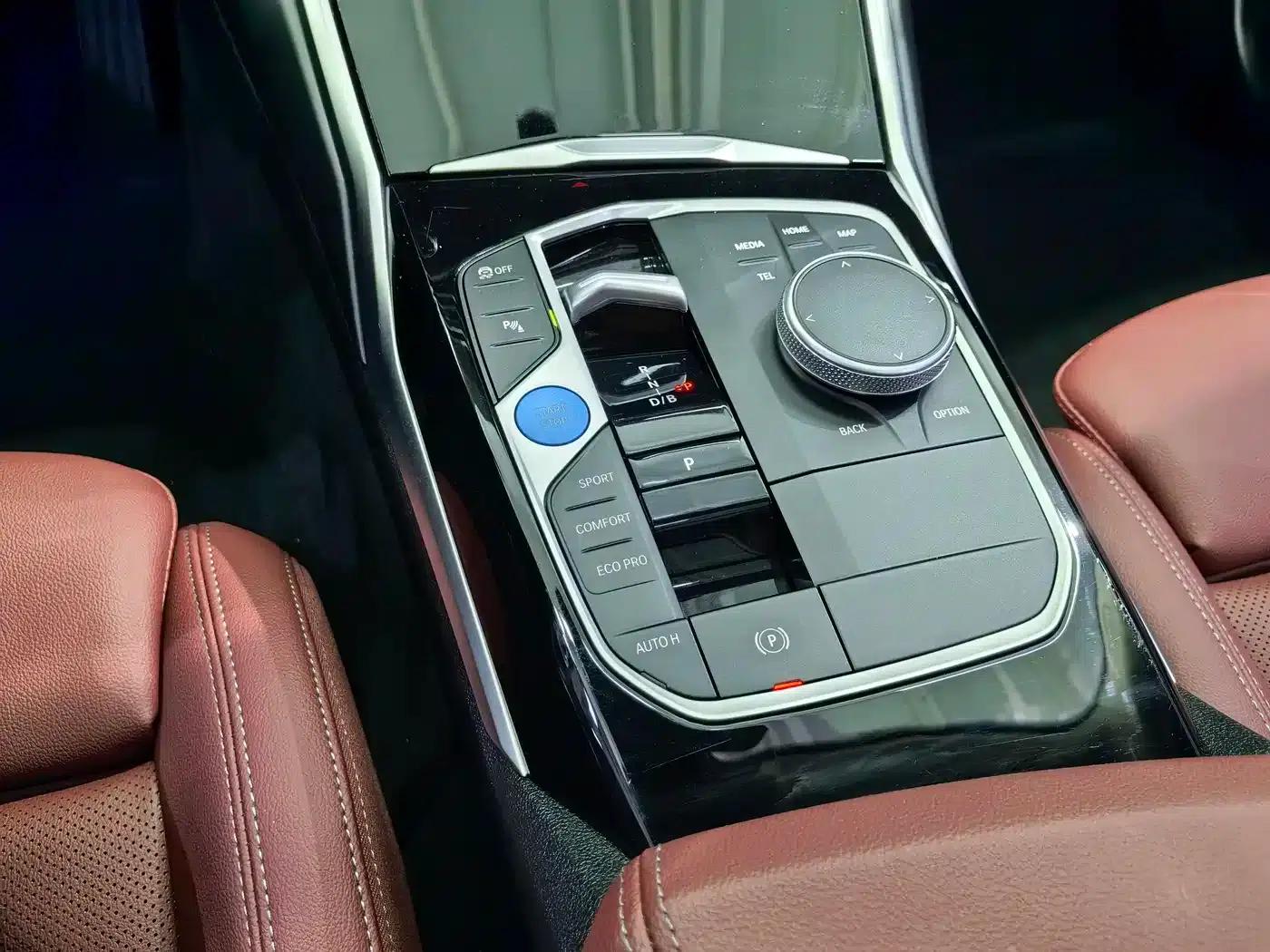 BMW i3 2024 eDrive 35L — миниатюра 14