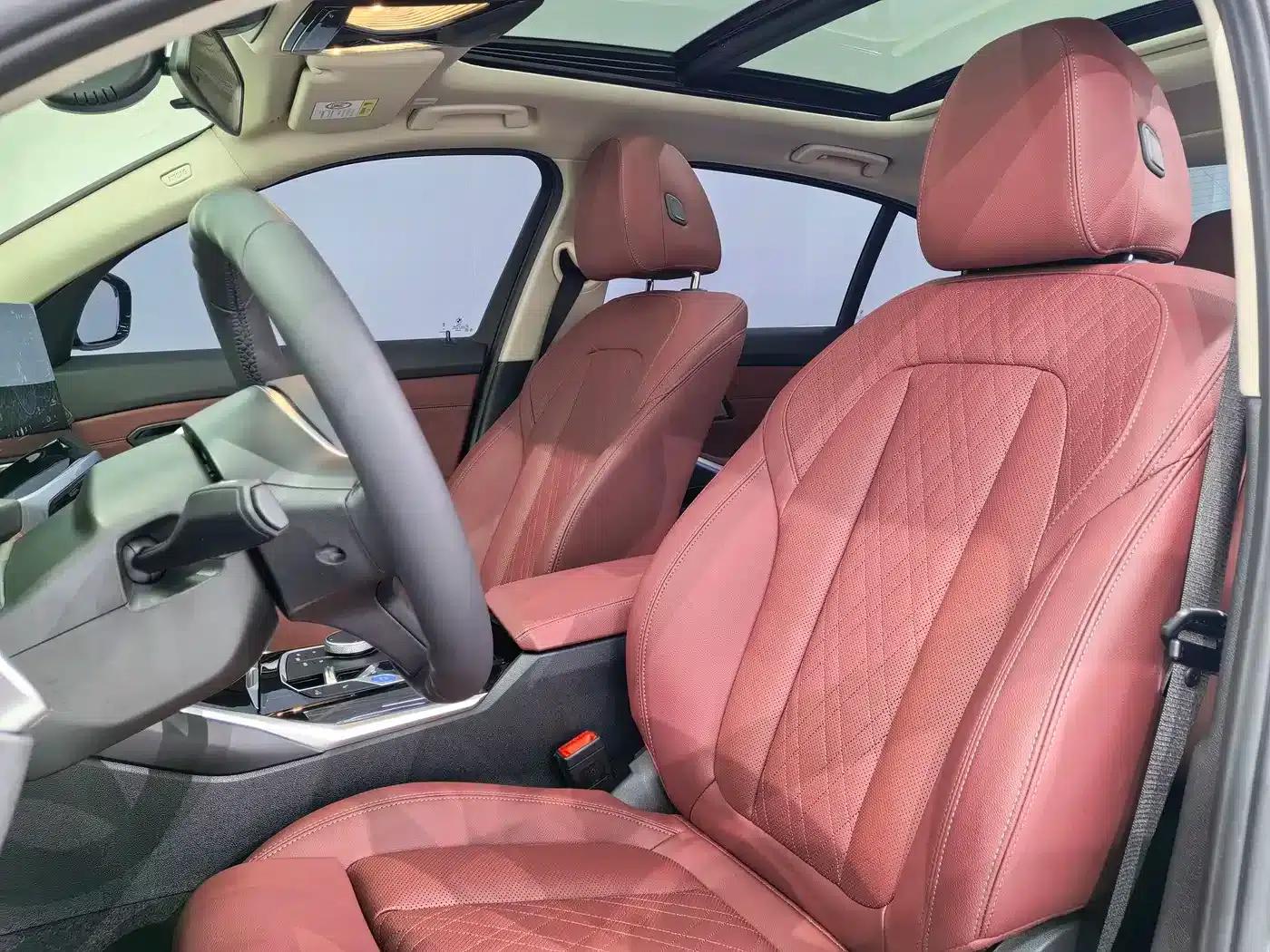 BMW i3 2024 eDrive 35L — миниатюра 7
