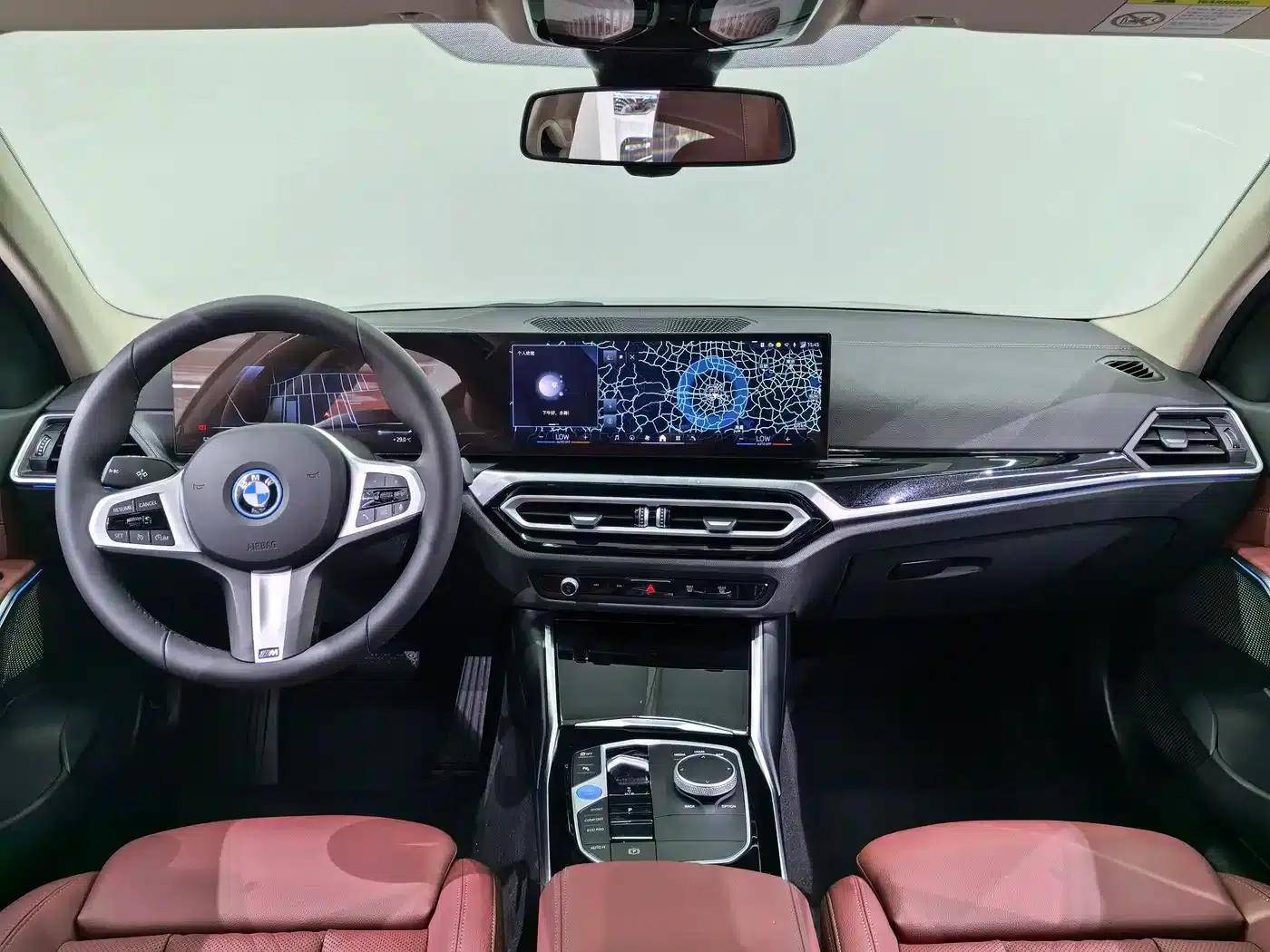 BMW i3 2024 eDrive 35L — миниатюра 8