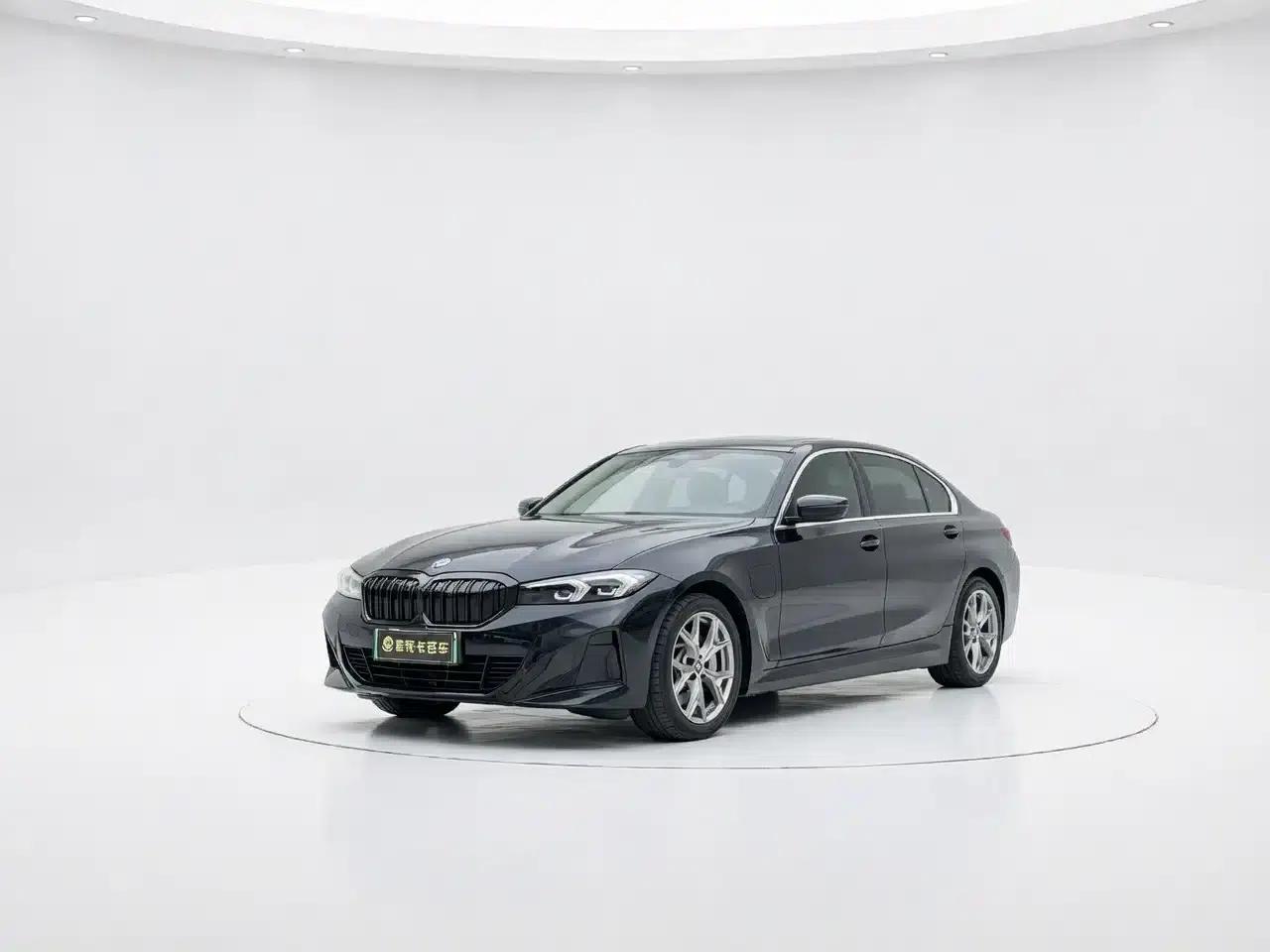 BMW i3 2024 eDrive 35L — миниатюра 1