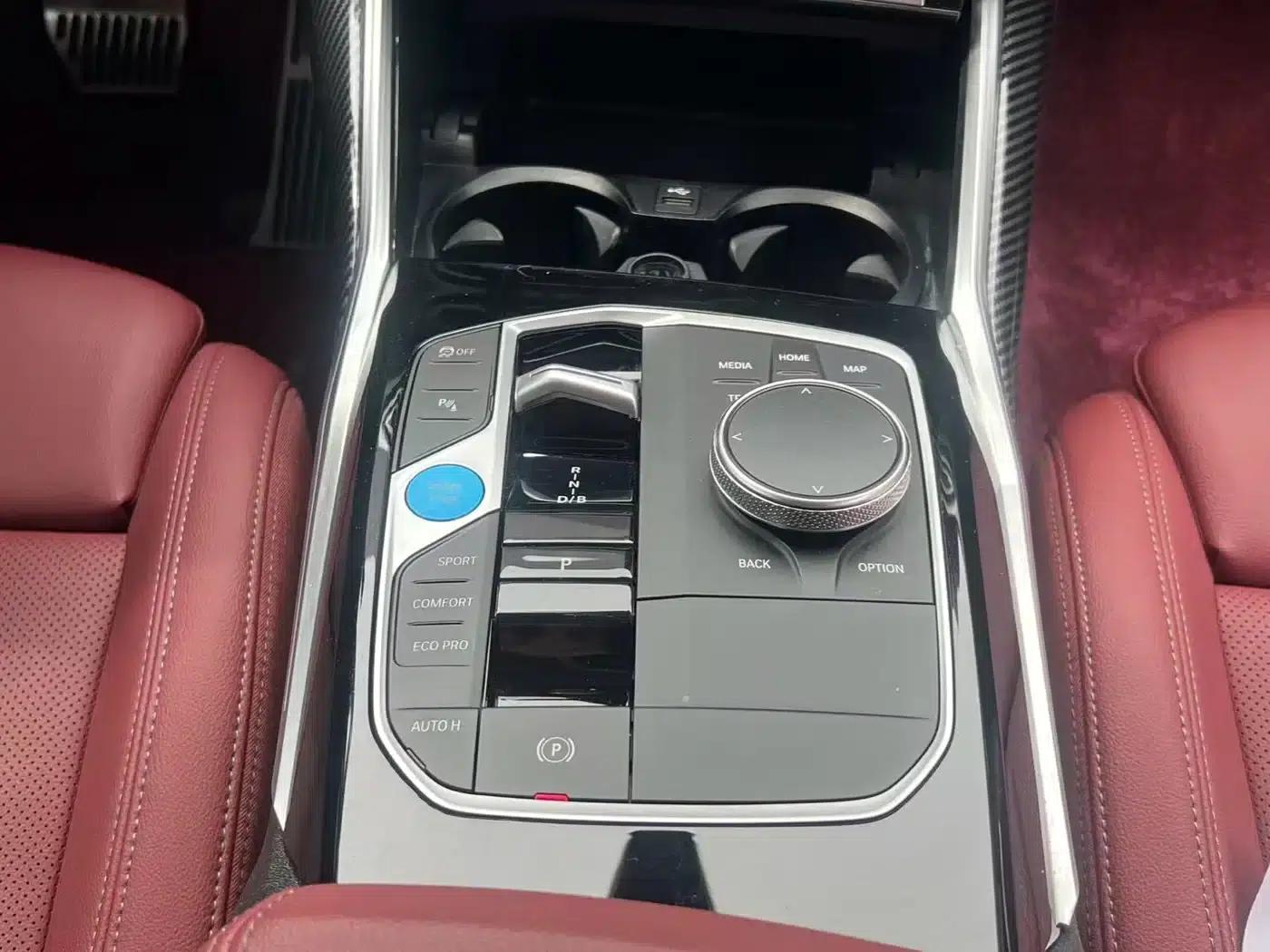BMW i3 2024 eDrive 35L — миниатюра 16