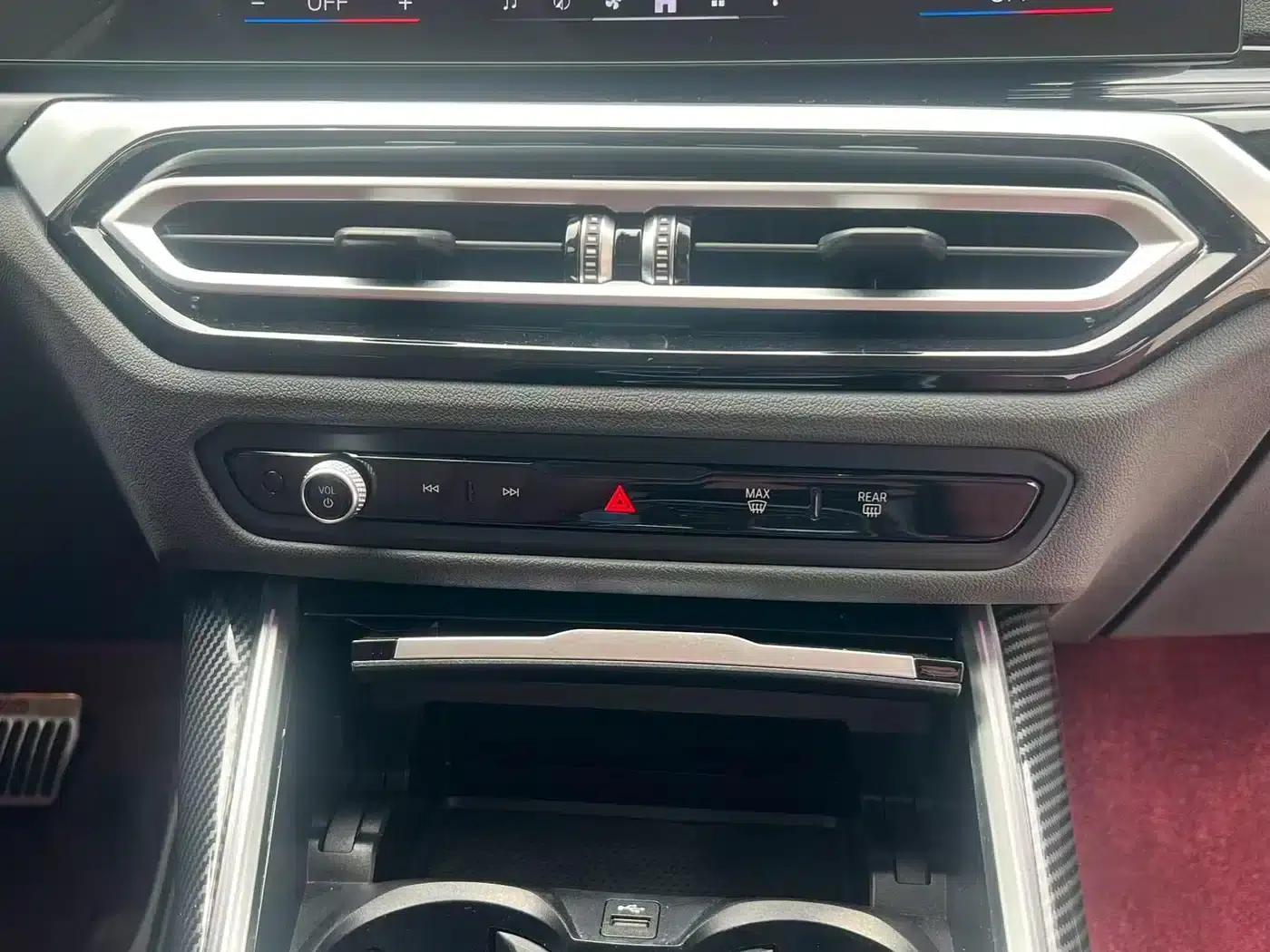 BMW i3 2024 eDrive 35L — миниатюра 17