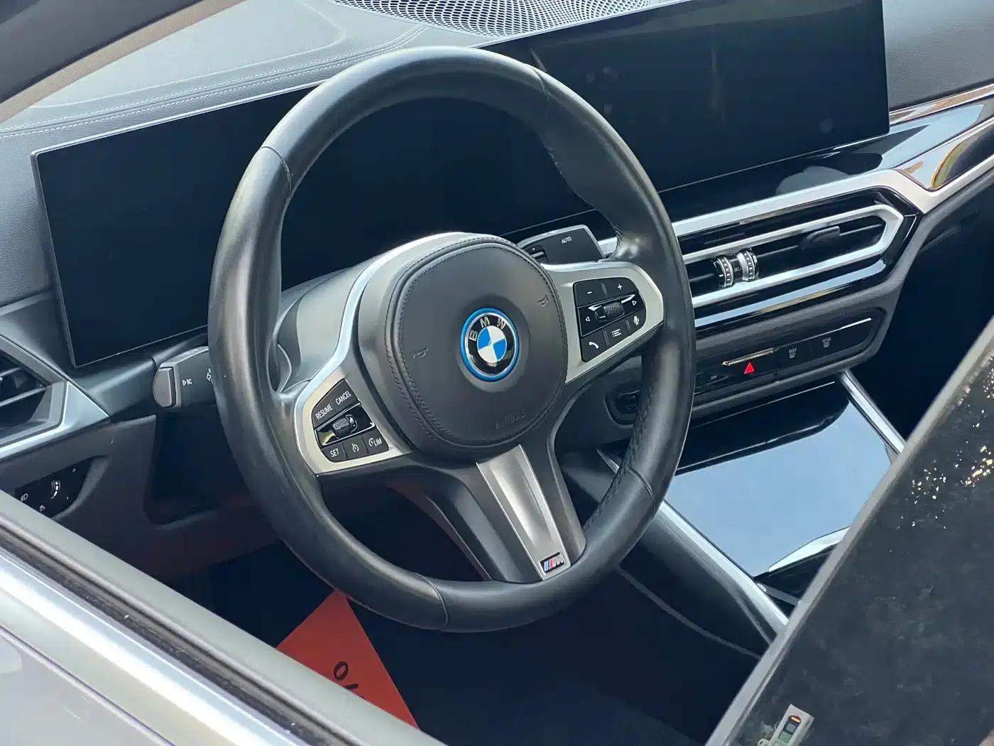 BMW i3 2022 eDrive 35L — миниатюра 11