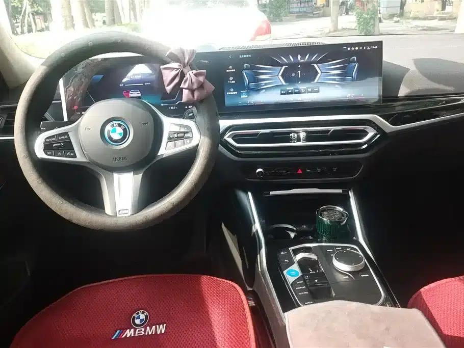 BMW i3 2024 eDrive 35L — миниатюра 12