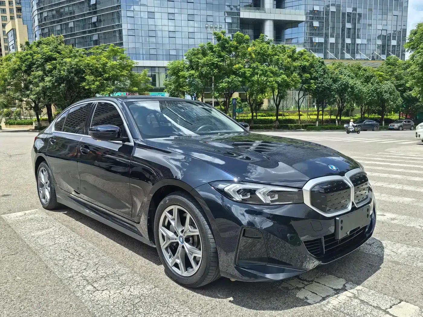 BMW i3 2024 eDrive 35L — миниатюра 3
