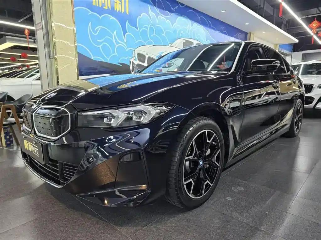 BMW i3 2024 eDrive 40 L Shadow Edition — миниатюра 1