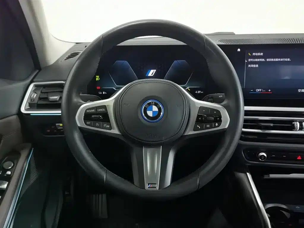 BMW i3 2022 eDrive 35L — миниатюра 11