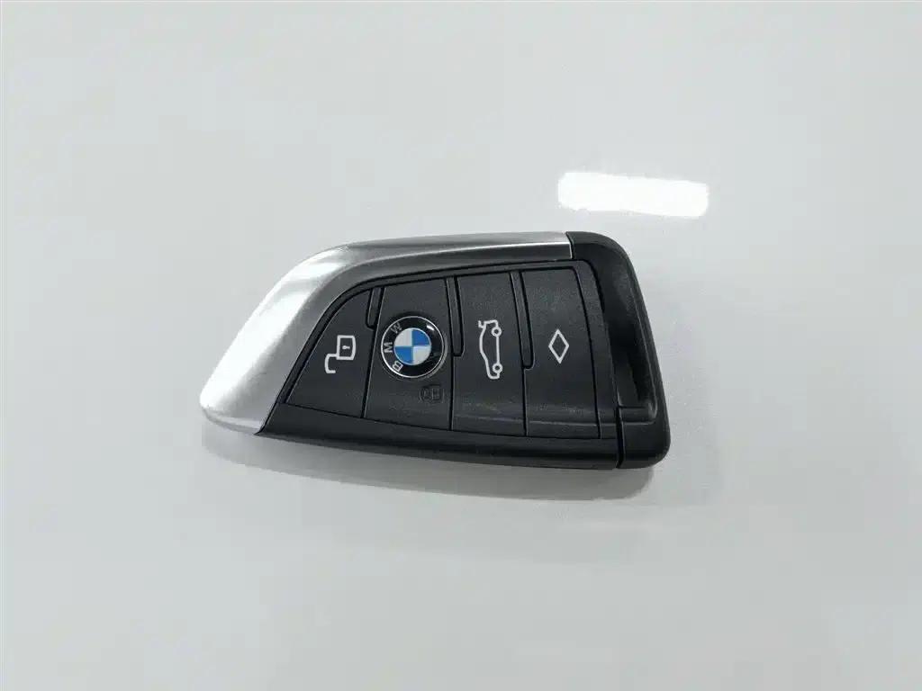BMW i3 2022 eDrive 35L — миниатюра 19