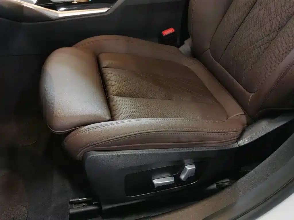 BMW i3 2022 eDrive 35L — миниатюра 20