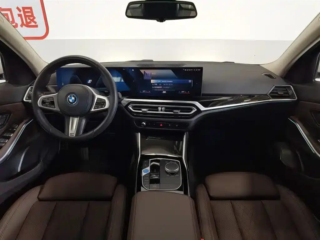 BMW i3 2022 eDrive 35L — миниатюра 5