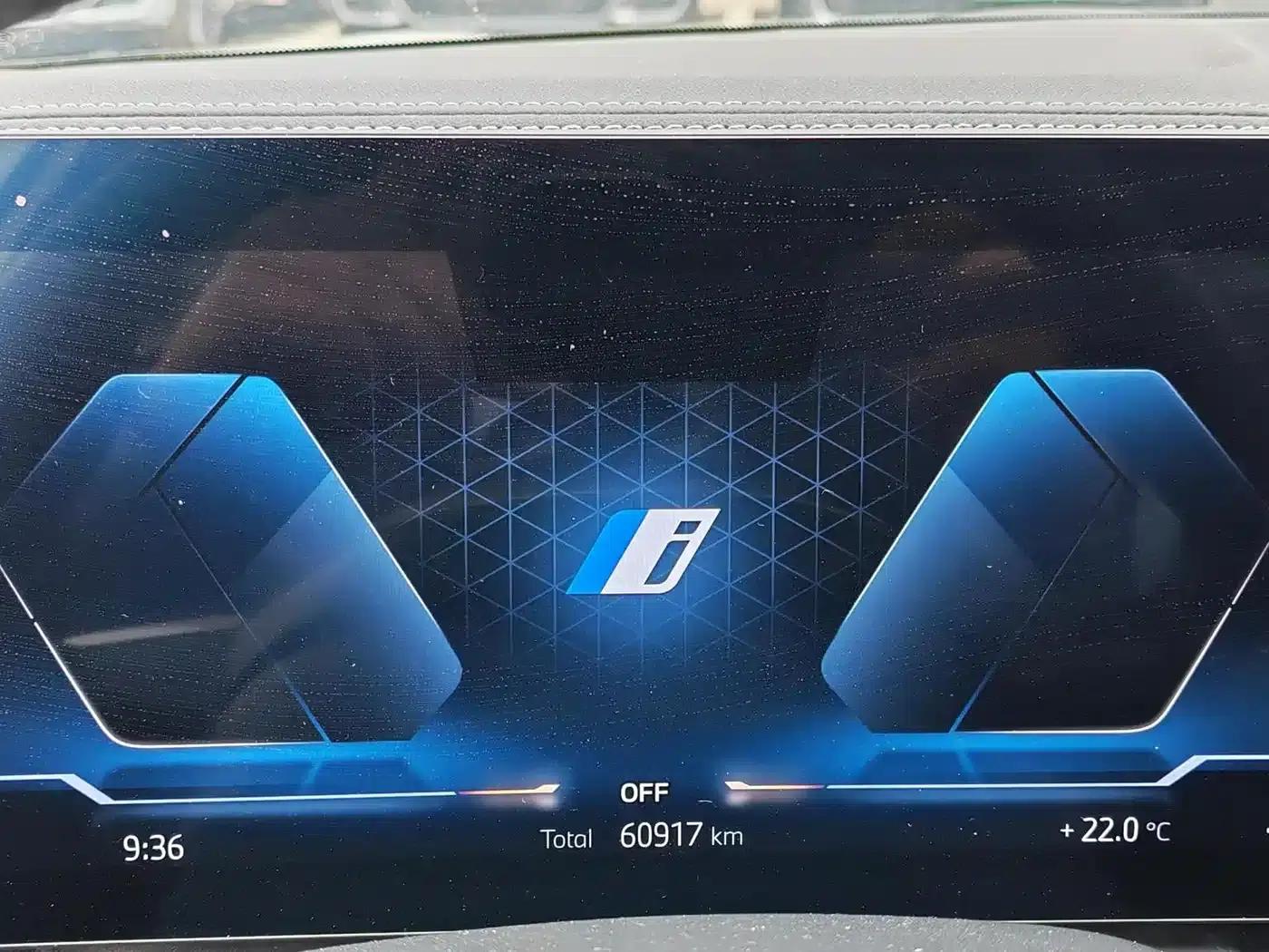 BMW i3 2024 eDrive 35L — миниатюра 14