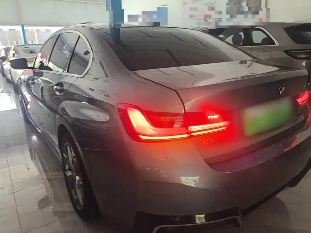 BMW i3 2022 eDrive 35L — миниатюра 5