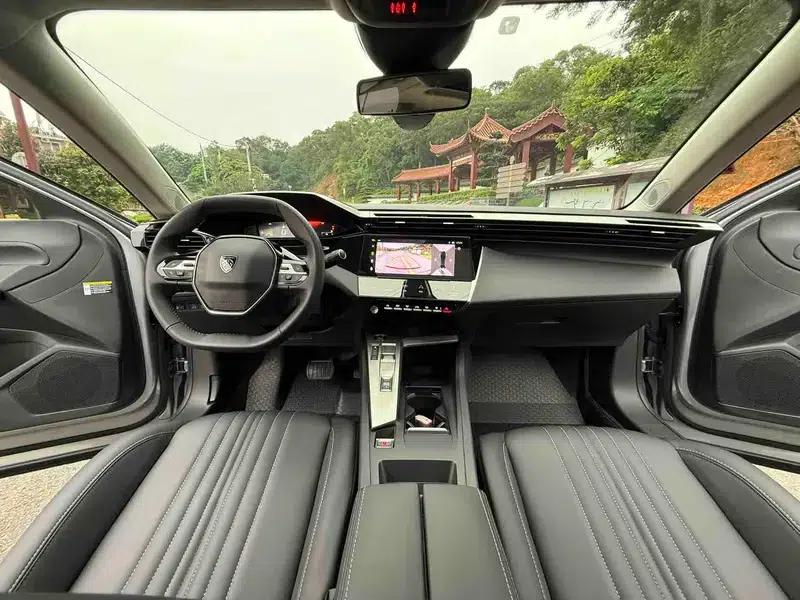 Peugeot 408X 2023 1.6T Charm Edition — миниатюра 16