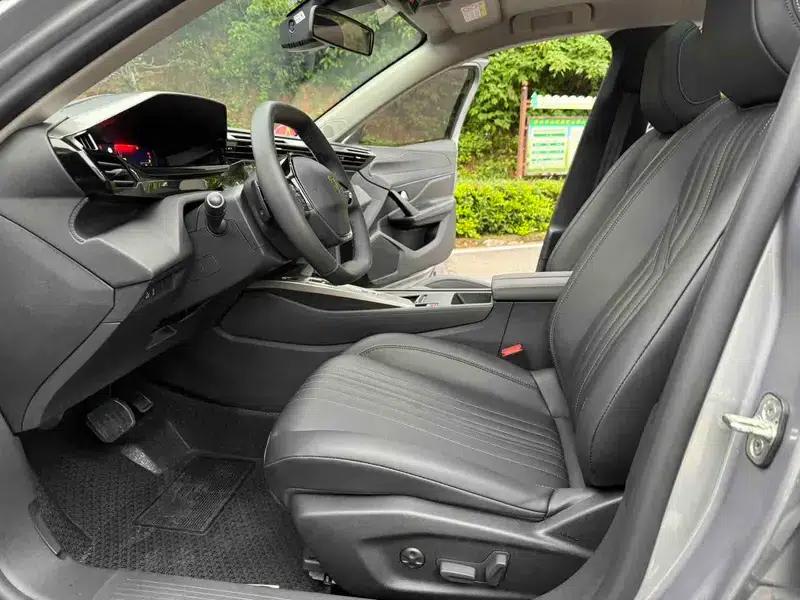 Peugeot 408X 2023 1.6T Charm Edition — миниатюра 19