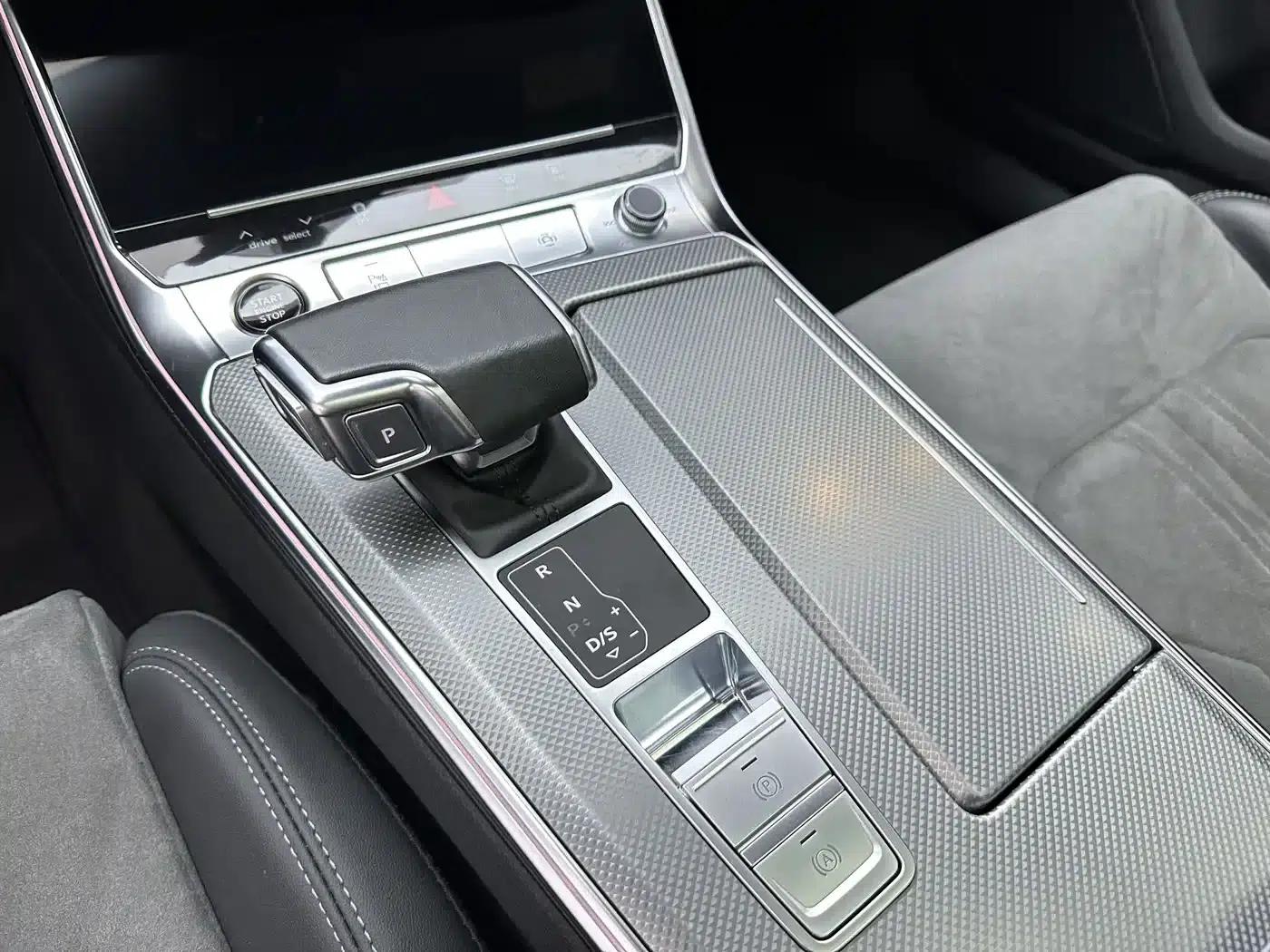Audi A6L 2023 40 TFSI Luxury Dynamic — миниатюра 18