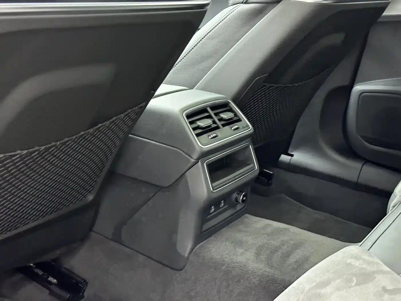 Audi A6L 2023 40 TFSI Luxury Dynamic — миниатюра 19