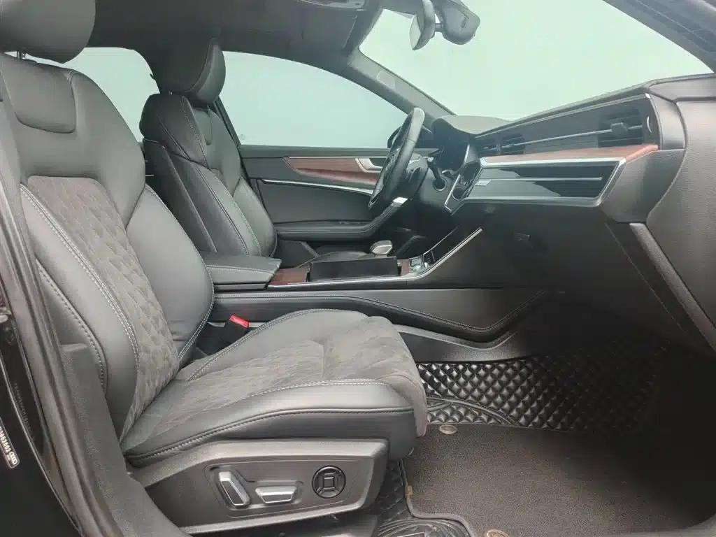 Audi A6L 2023 55 TFSI quattro Flagship Dynamic Edition — миниатюра 7