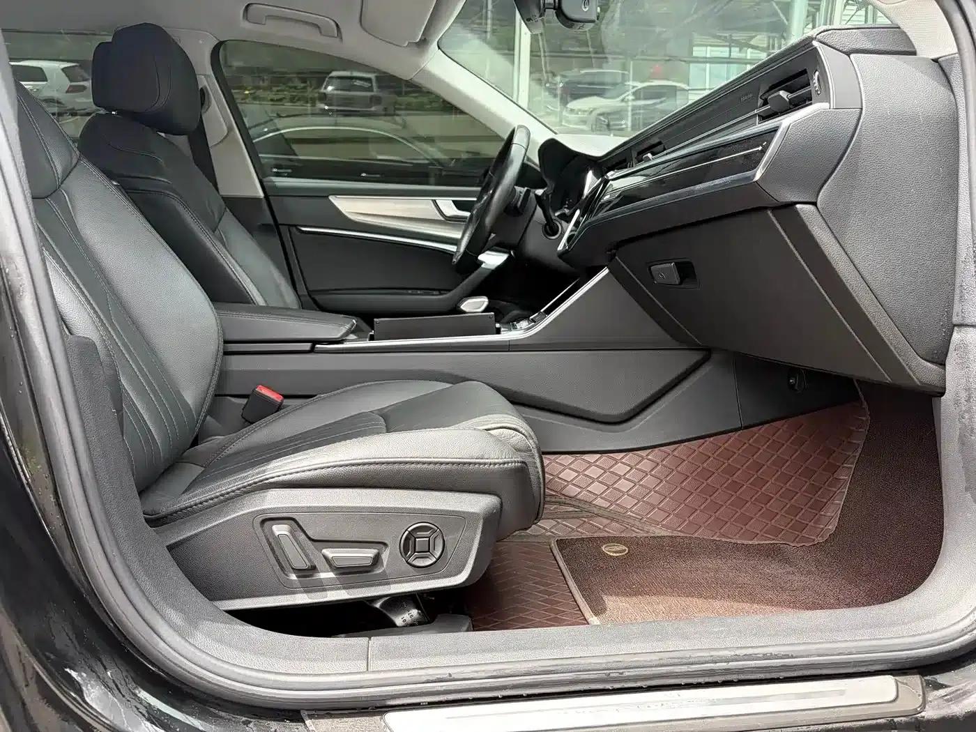 Audi A6L 2022 40 TFSI Luxury Dynamic — миниатюра 9