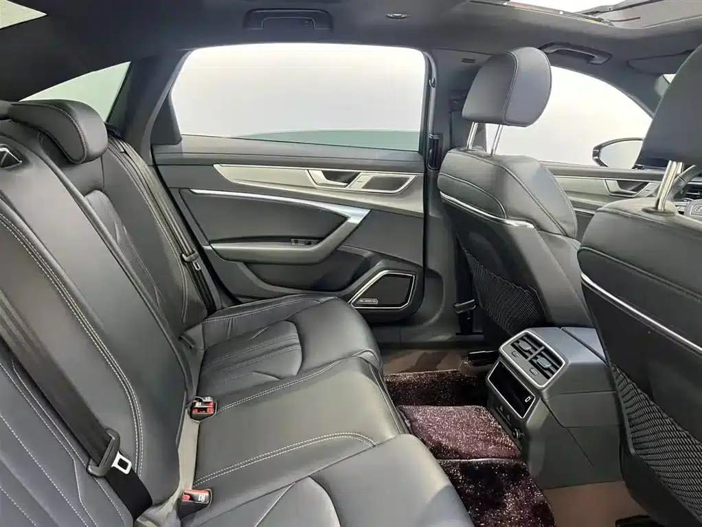 Audi A6L 2024 45 TFSI Premium Dynamic Edition — миниатюра 8