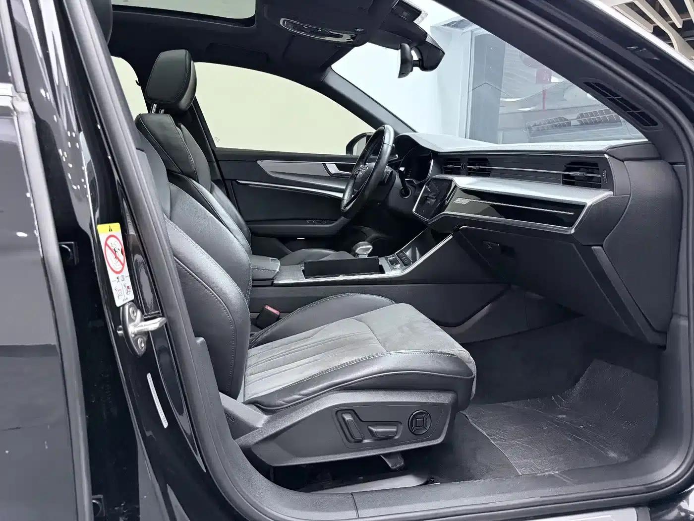 Audi A6L 2022 40 TFSI Luxury Dynamic — миниатюра 17