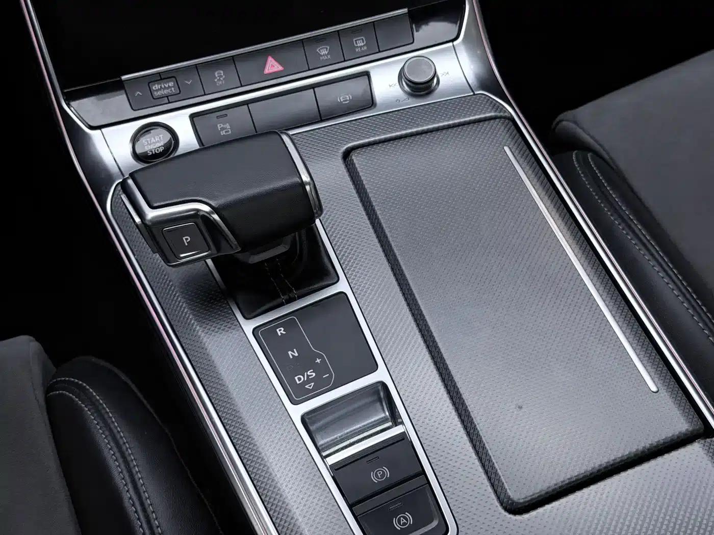 Audi A6L 2022 40 TFSI Luxury Dynamic — миниатюра 19
