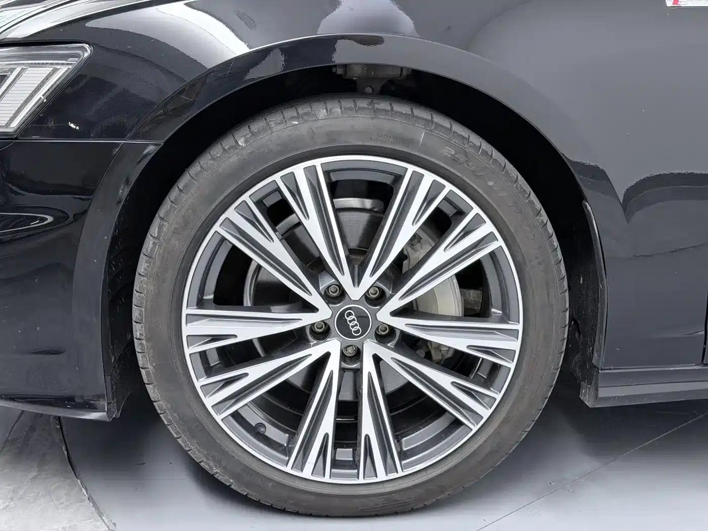 Audi A6L 2022 40 TFSI Luxury Dynamic — миниатюра 10