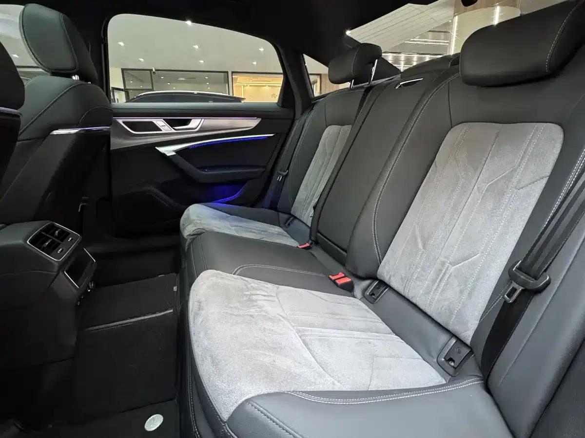 Audi A6L 2023 40 TFSI Luxury Dynamic — миниатюра 15