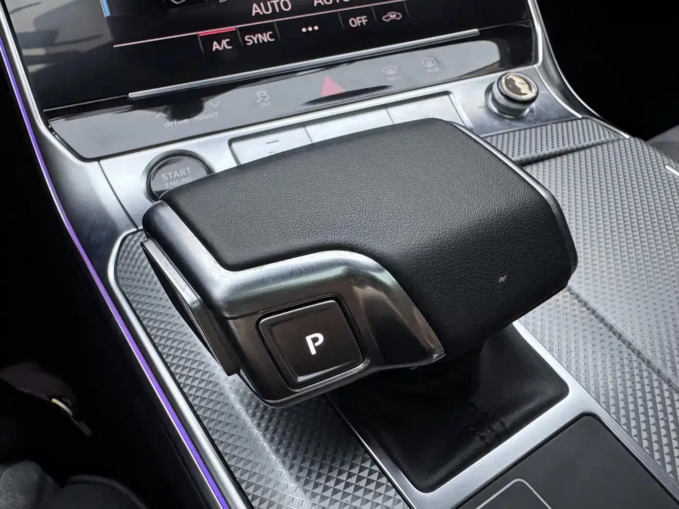 Audi A6L 2023 40 TFSI Luxury Dynamic — миниатюра 27