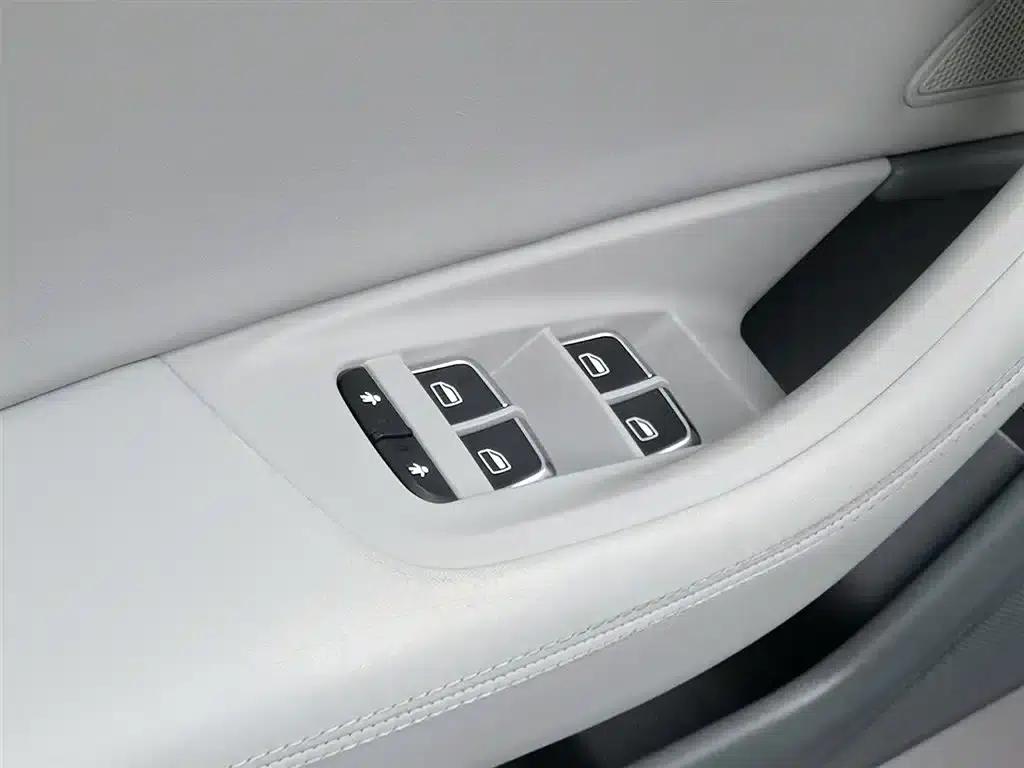 Audi A6L 2012 35 FSI Comfort — миниатюра 9