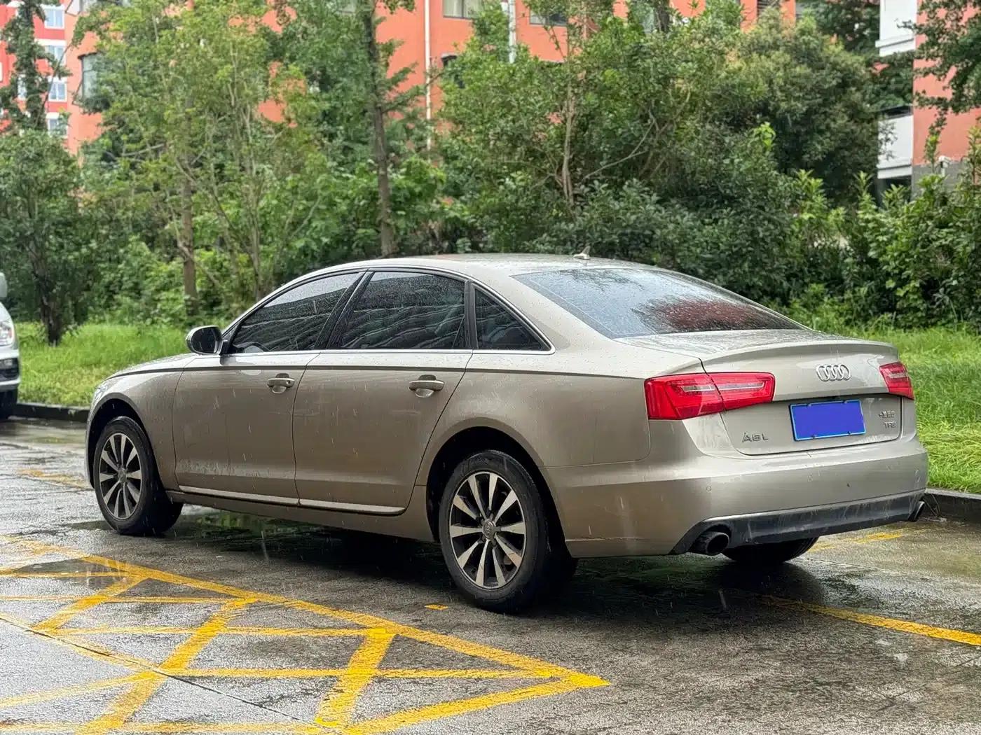 Audi A6L 2014 TFSI Standard Edition — миниатюра 3