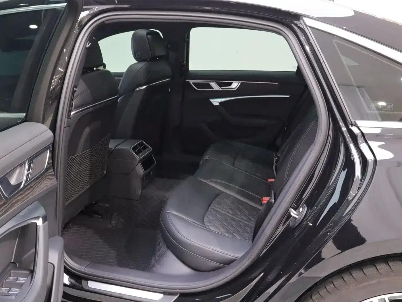 Audi A6L 2024 45 TFSI quattro Premium Dynamic Edition — миниатюра 11