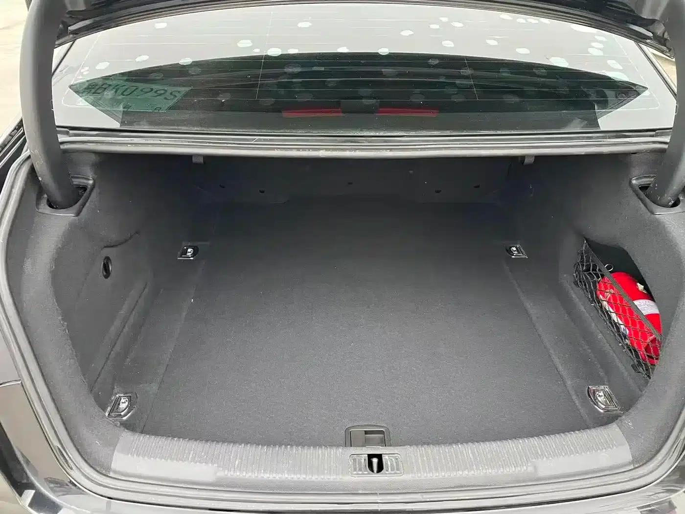 Audi A6L 2016 TFSI Technology Edition — миниатюра 9