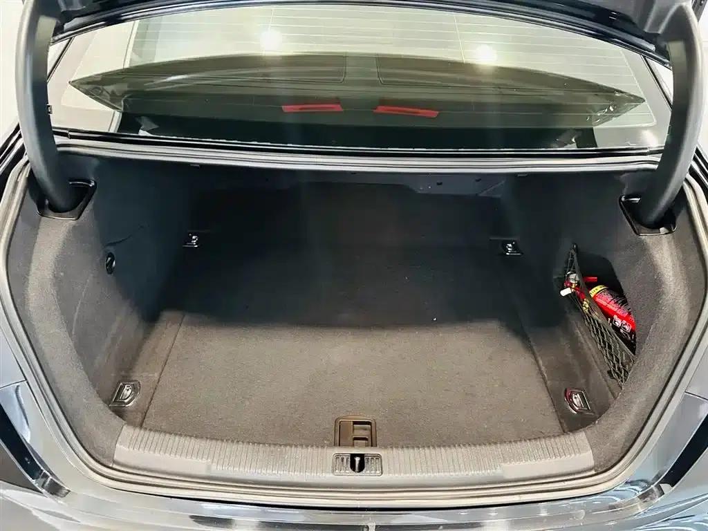 Audi A6L 2012 30 FSI Luxury — миниатюра 6