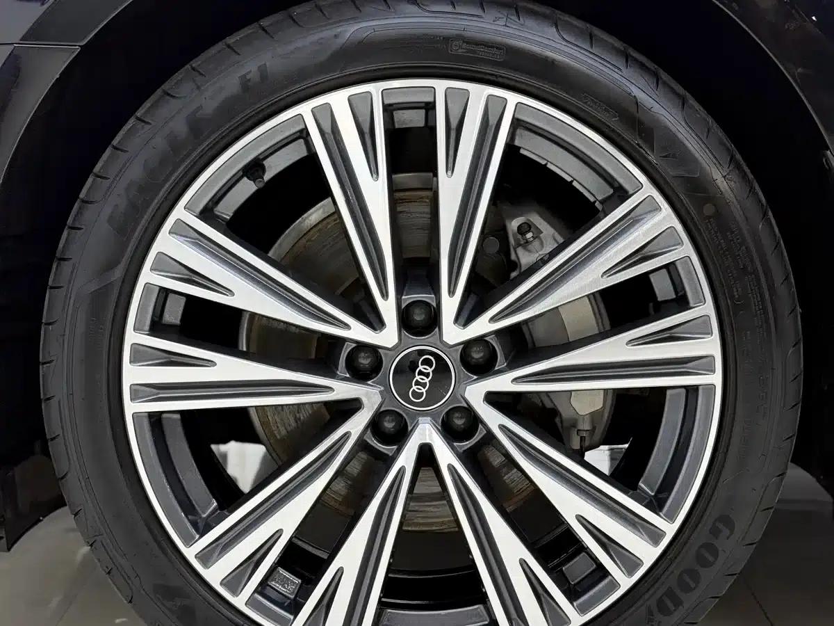 Audi A6L 2026 45 TFSI quattro Premium Dynamic Edition — миниатюра 7