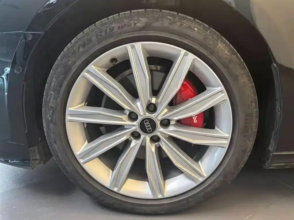 Audi A6L 2024 45 TFSI Premium Dynamic Edition — миниатюра 14