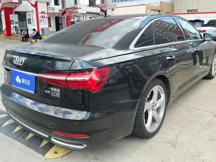 Audi A6L 2019 45 TFSI quattro Premium Elegance — миниатюра 3